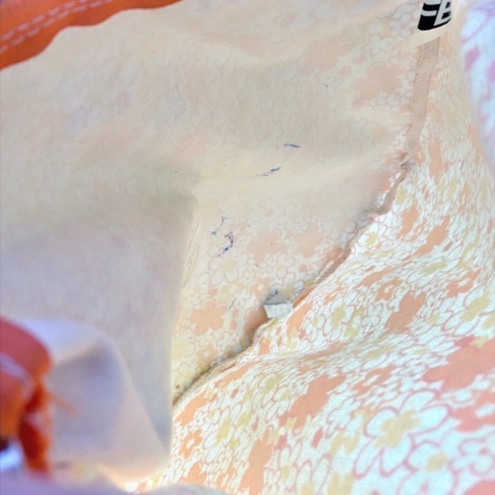 Fashion‎ Express Small Orange Retro Floral Crossbody Bag - Picture 15 of 15